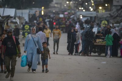 Prebivalci Gaze svarijo, da Hamas želi nadzor: od reguliranja cene piščanca do obdavčitve cigaret