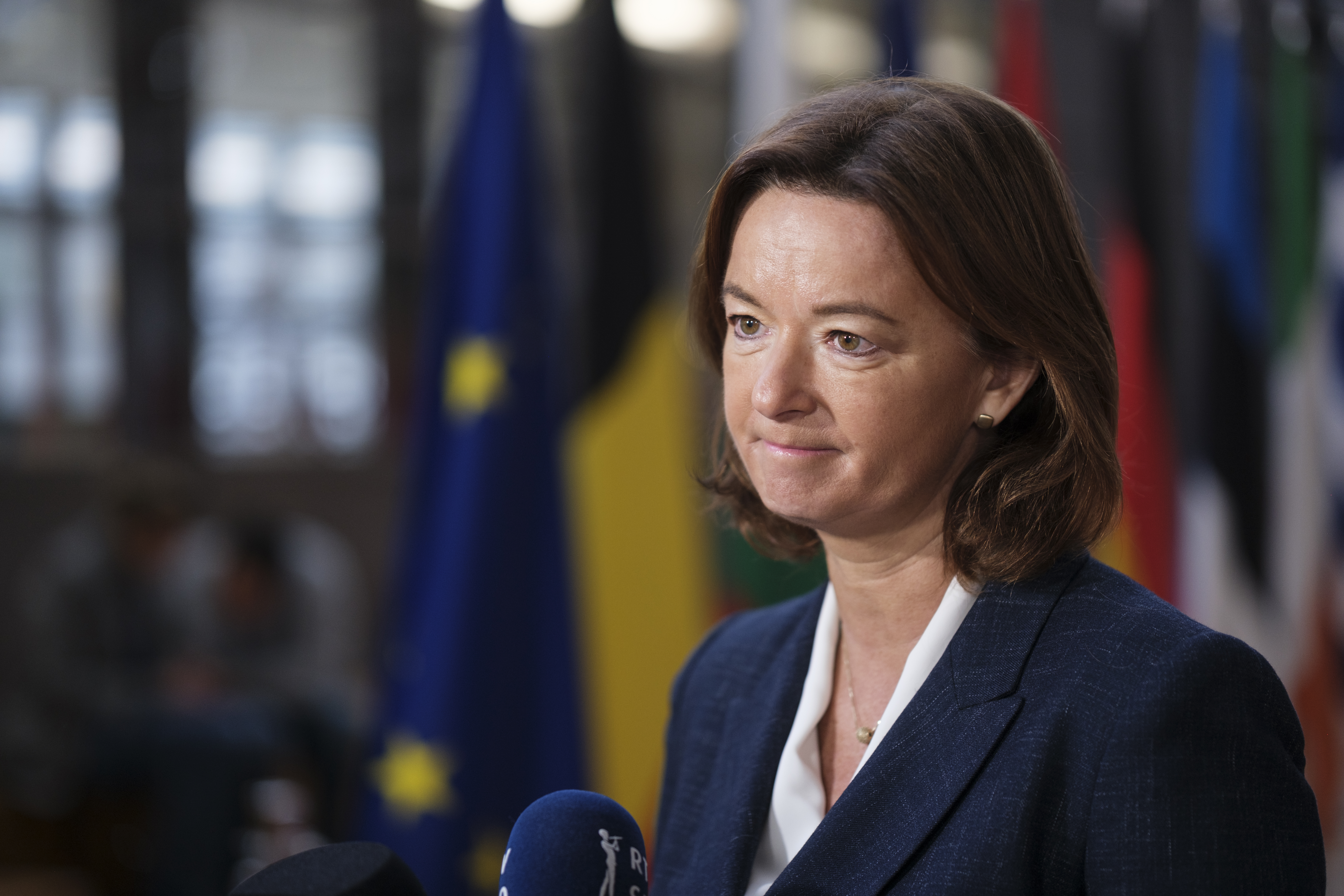 Med mirom, ki ga ponuja Trump, in tožbo proti Izraelu: kaj bo izbrala Slovenija?