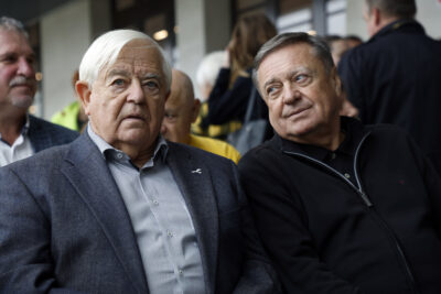 Zmotno mislijo da pišejo zgodovino