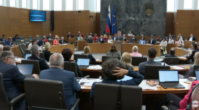 [Video] Janez Janša o Golobovi vladi: Povsem je izničila napredek naše države