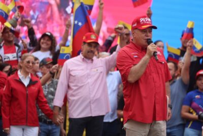 Bo Maduro pobegil v Katar?