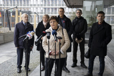 Koalicija “Proti zastrupitvi bolnikov” na DVK vložila ugovor na ugovor Združenja Srebrna nit