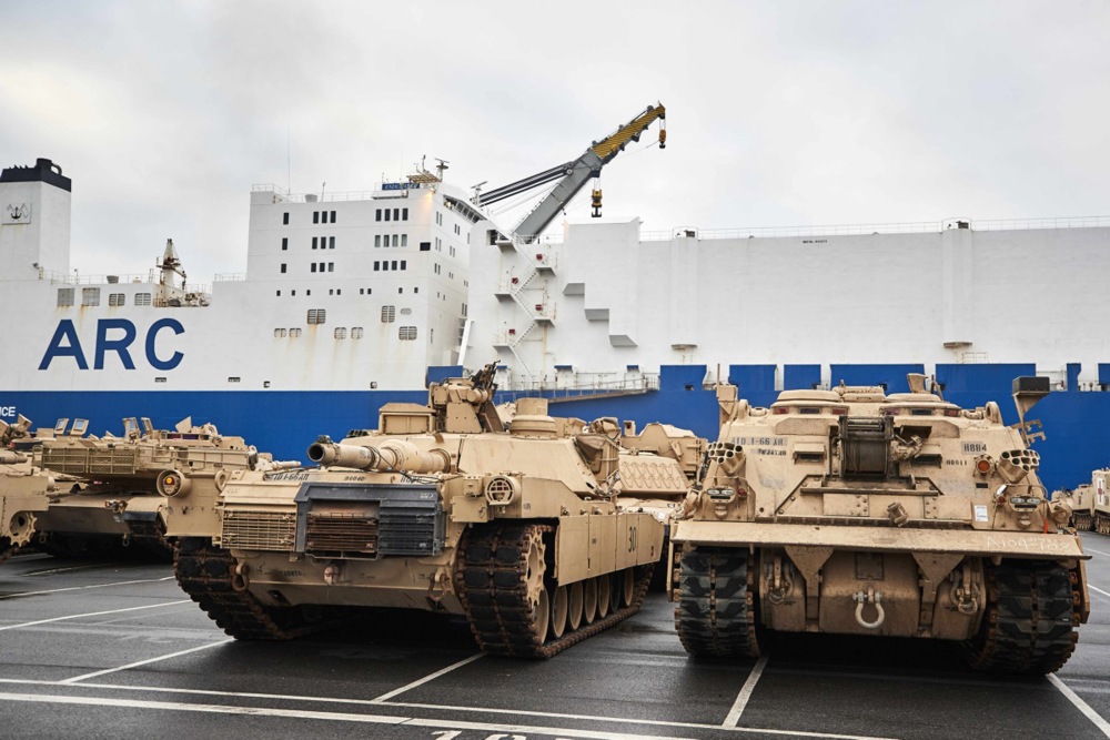 Ruski režim v nejevolji: Na vzhodu EU se gradi vojaški koridor