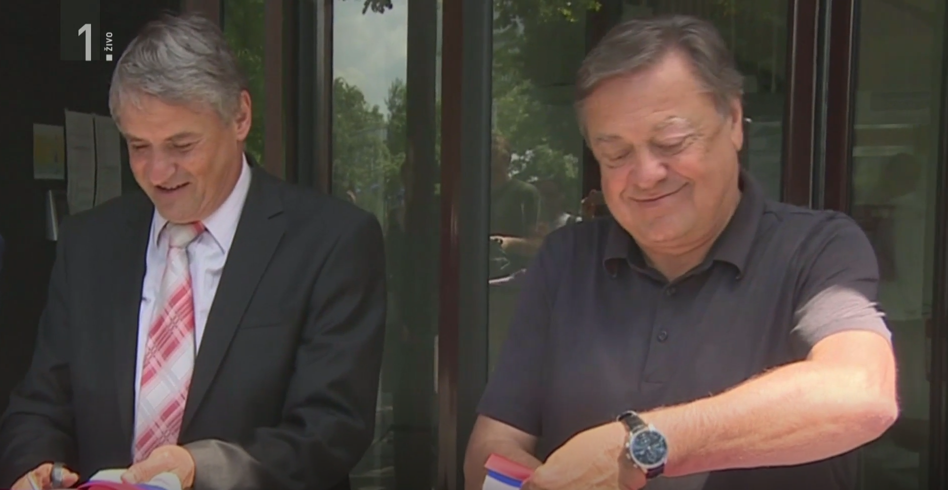 Mednarodni odmev afere Olimpija: tuji mediji o Jankovićevem mešetarjenju z javnim denarjem