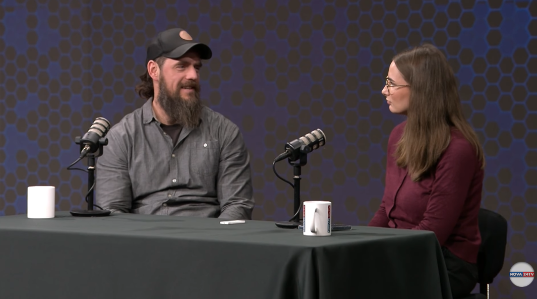 Nekdanji vojak v oddaji Aktualno: “Zmanipulirali so nas, to nas je naredilo mehke”