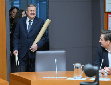 Aroganten nastop ljubljanskega župana odpira še več pomislekov glede kanala C0