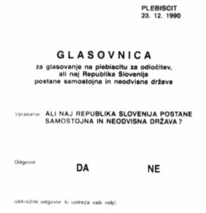 Pred 35 leti so Slovenke in Slovenci odločali o samostojni in demokratični Sloveniji