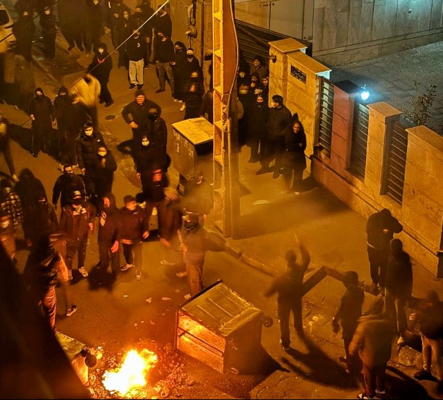 Trump: Iran naj se odpove jedrskemu orožju in konča nasilje nad protestniki