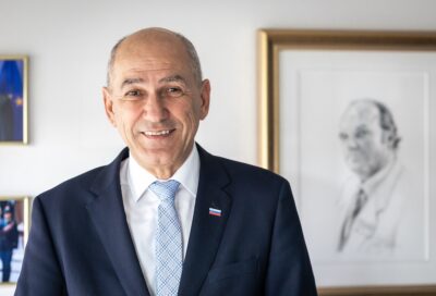 [Intervju] Janez Janša: “Slovenija, vstani!”