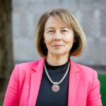 44_1_alenka_jeraj_FOTO_Polona_Avanzo (1)
