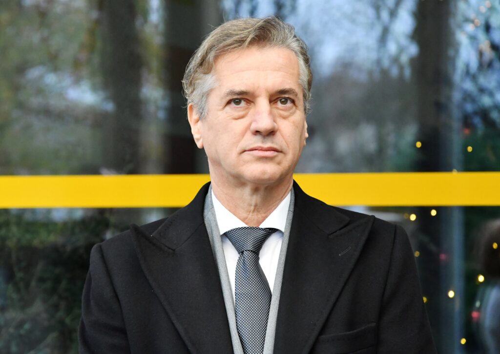 Po volitvah porazna politika Golobove vlade prihaja na dan