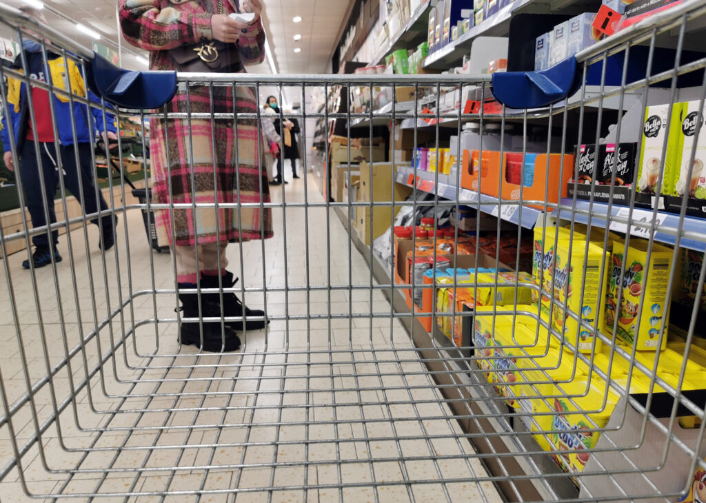 Za slovo od Golobove vlade ekplozivna rast inflacije