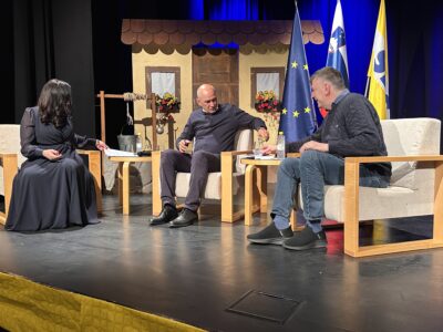 “Prvič imamo stanje, ko veliko ljudi razume, da gre za njihove žepe, njihove plače in standard”