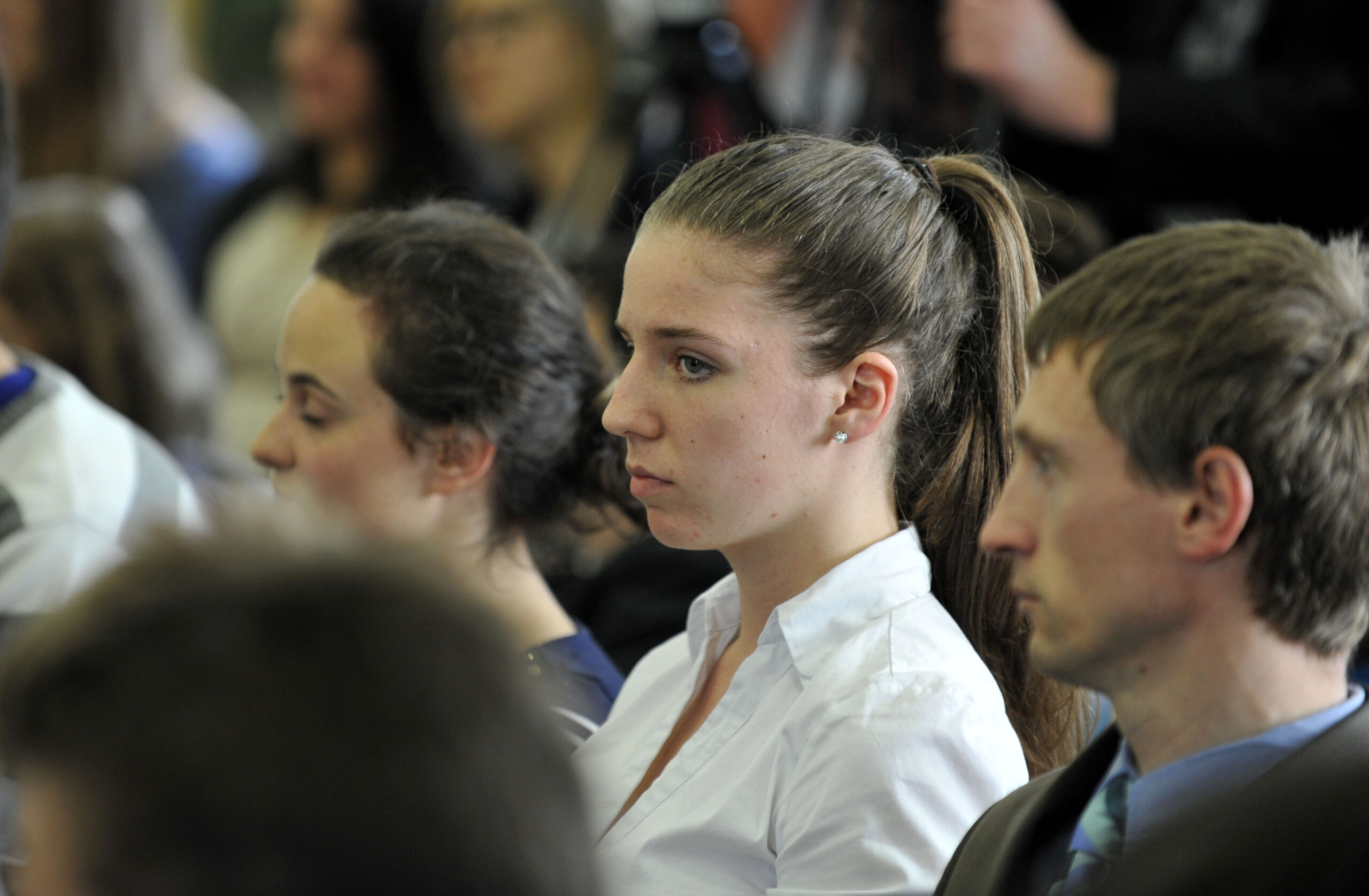 Ministrstvo z okrožnico ustavilo predvolilne debate na šolah