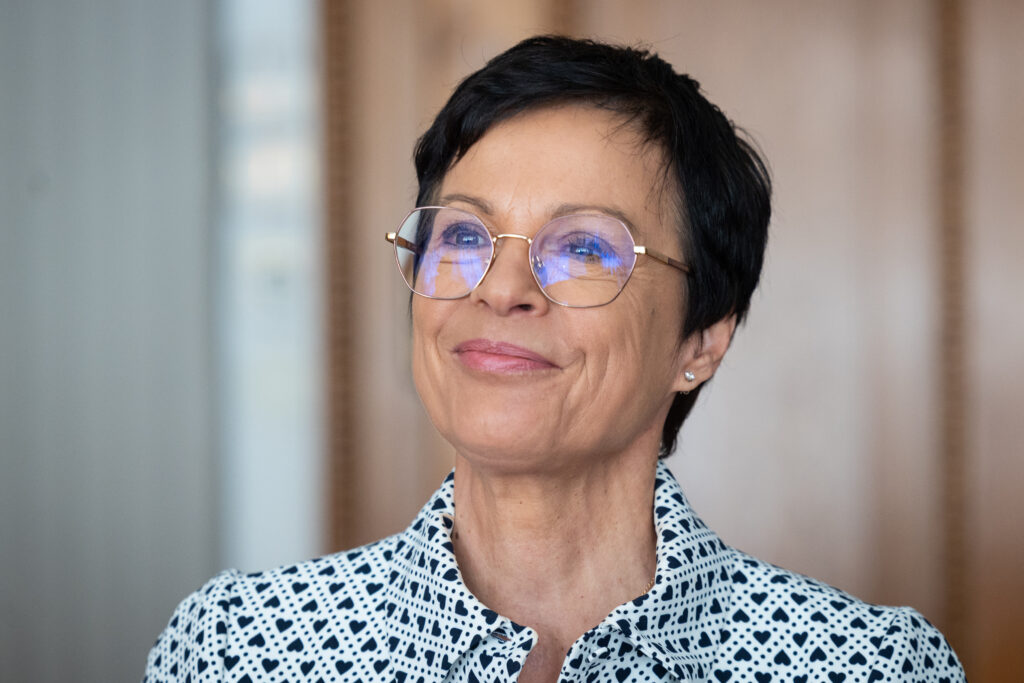 Srbija brez EU sredstev – je v ozadju zgodba udbovskih arhivov in preteklosti Marte Kos?