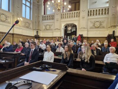 Volivci podprli refendumsko voljo tudi pred sodiščem