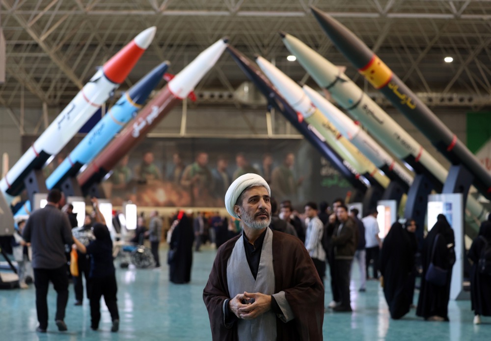 Nevarnost napada na Evropo: Iran rakete že usmeril proti stari celini