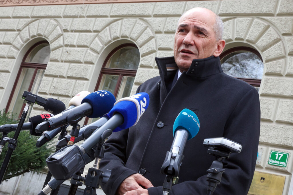 (O) [Video] Janša opozoril, naj se počaka na konec štetja glasovnic