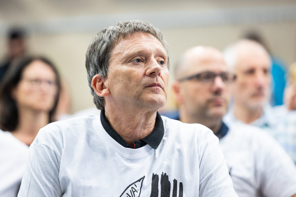 Pritožba zoper Sama Uhana na Etično komisijo UL zaradi diskriminacije mladih desnih volivcev