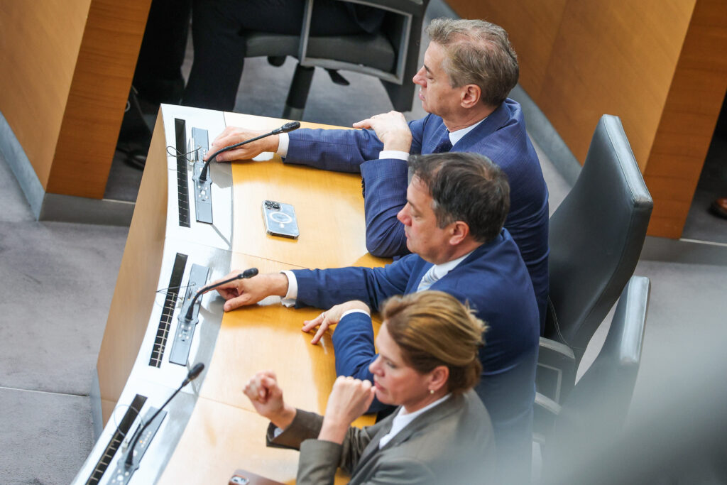 Kriminalni interesi jih ženejo k podlim potezam