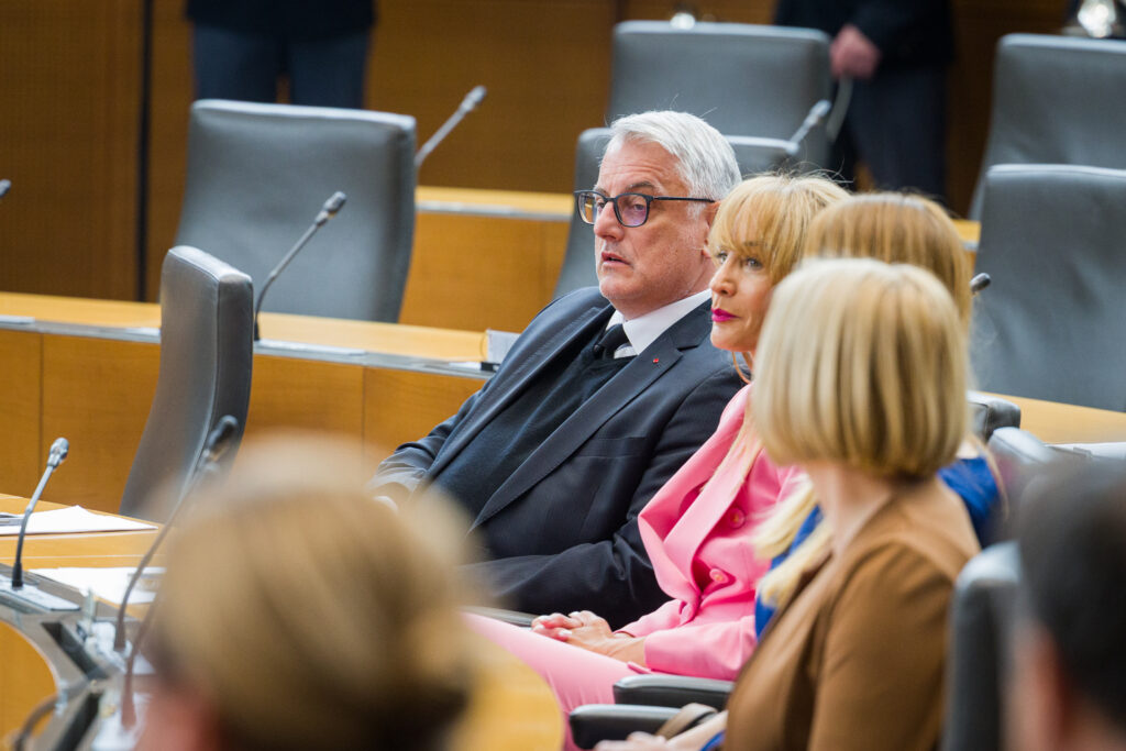 Zakaj so v SD in Levici poslancem prepovedali glasovati za predsednika DZ?