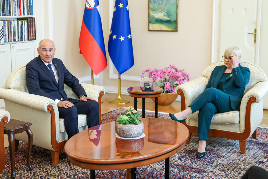 Sobivanje med vlado in predsednico republike bo očitno težavno