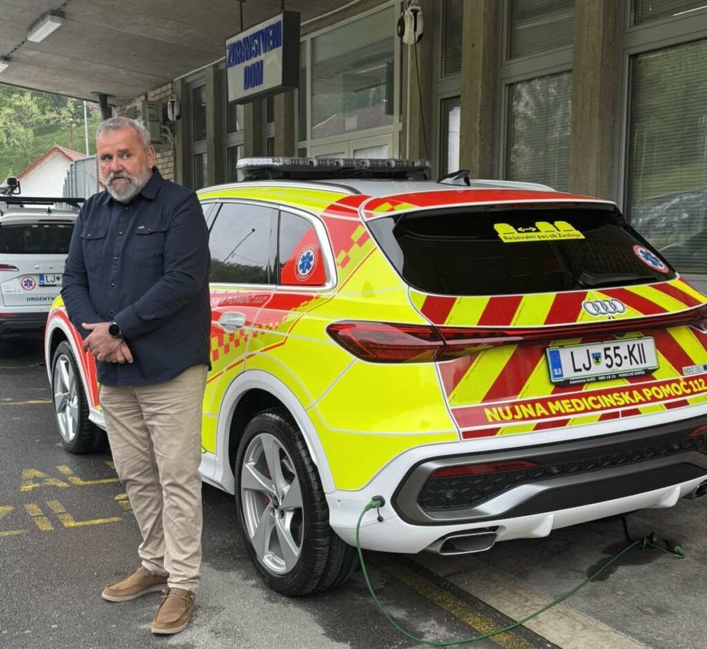 Novo vozilo urgentnega zdravnika za učinkovitejšo nujno medicinsko pomoč Trboveljčanom in Trboveljčankam