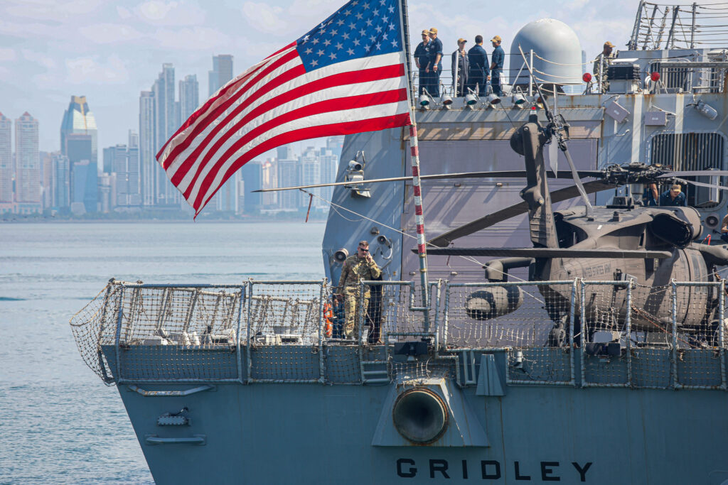 Vance dvomi v podatke Pentagona o vojni v Iranu