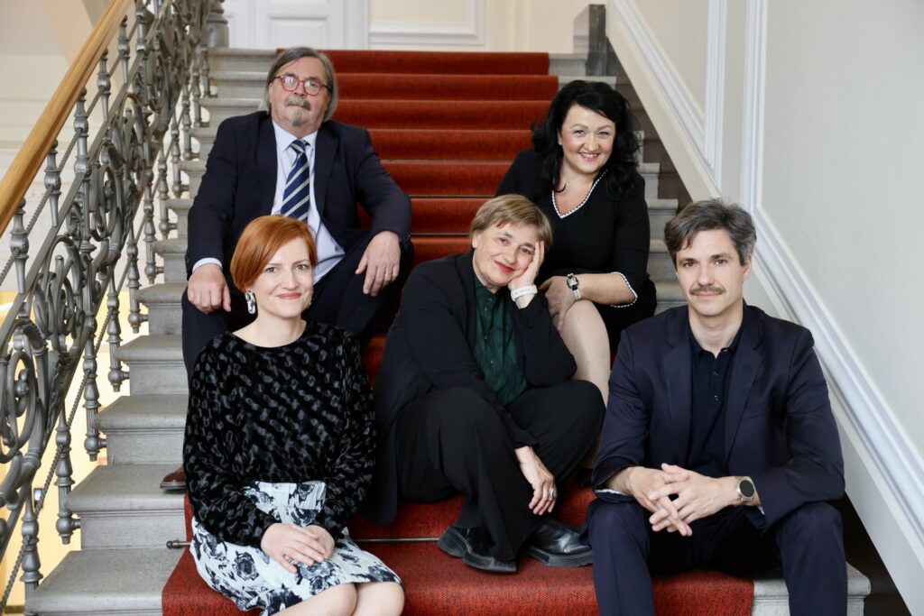 Če je vse transparentno, zakaj takšen odpor Levice do preiskave financiranja nevladnikov?