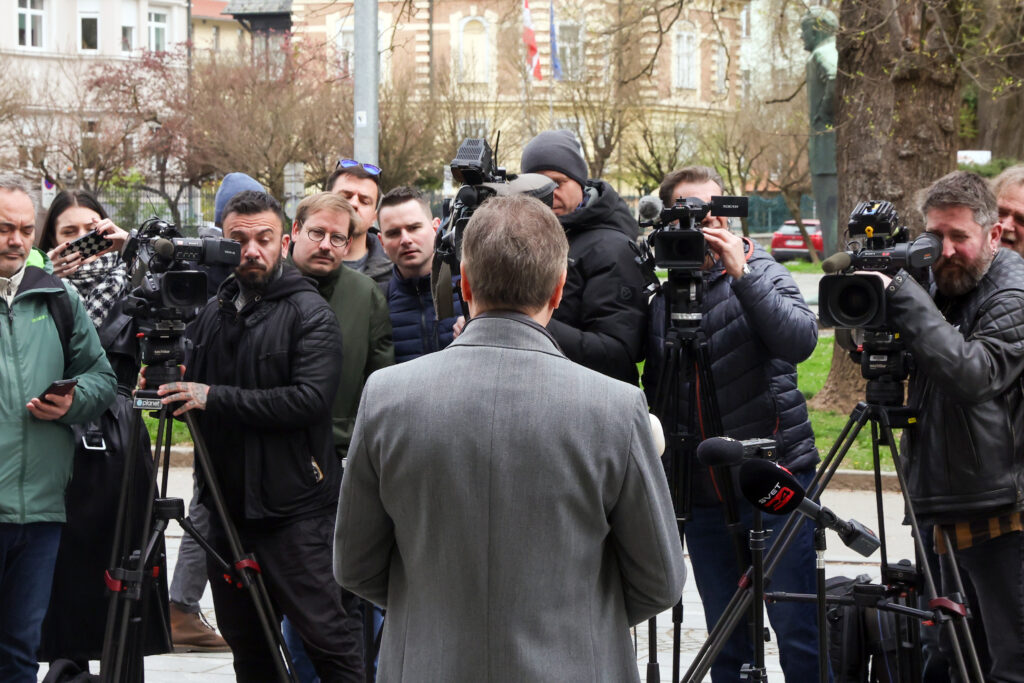 [Ekskluzivno] Golob izdal svoje volivce