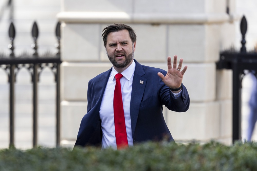 Zakaj je podpredsednik Vance na poti v Budimpešto?