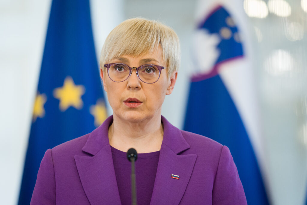 [EKSPLOZIVNO] Urad Predsednice Pirc Musarjeve laže! Na laži jo je (ne)hote ujel razvpiti levičar!