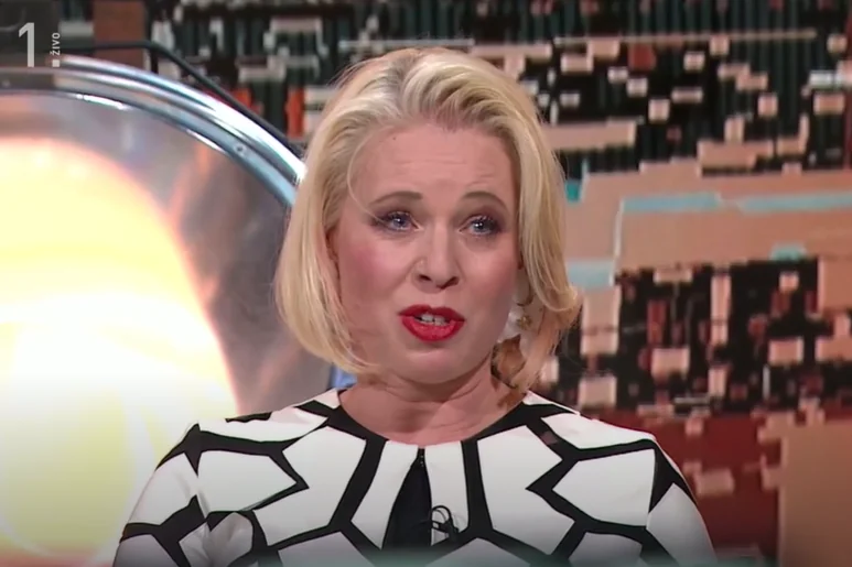 Klakočar Zupančičeva se ni povsem umaknila; zapleta se celo v dvoboje s pravnikom