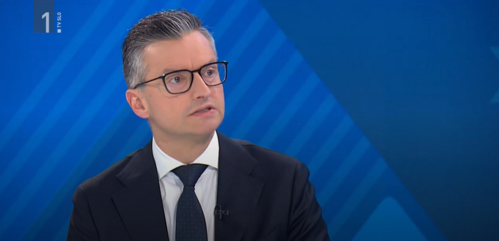 Šarec pozablja lastno “izigravanje” relativnega zmagovalca volitev