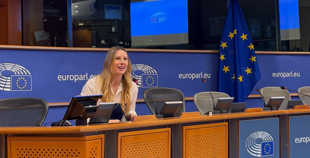 Bruselj prisluhnil prezrti zgodbi – Eksodus 1945: Naša kri v Evropskem parlamentu na pobudo Zale Tomašič