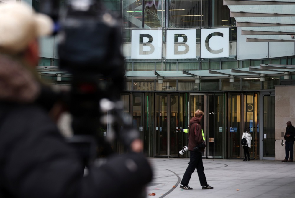 Najgloblji udarec po novicah BBC: Informativni del čaka 15-odstotni rez