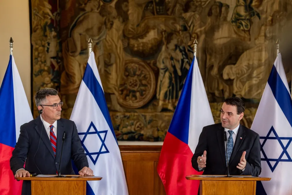 Češka napoveduje blokado sankcij EU proti Izraelu