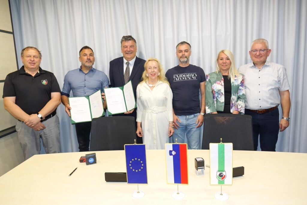 ZD Grosuplje dobiva novo nadstropje in sodoben satelitski urgentni center