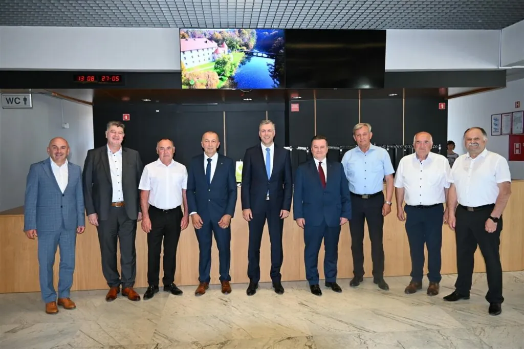Novo mesto: Osem občin, ena vizija komunalne prihodnosti