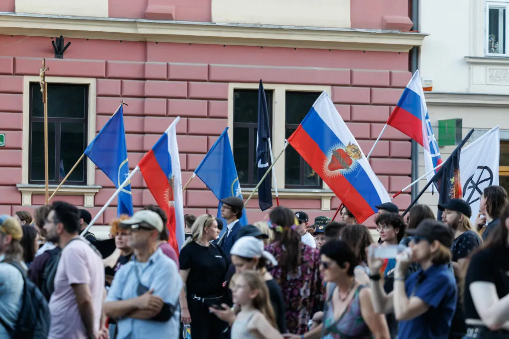 Kdo se je uprl izrojenosti v središču Ljubljane?