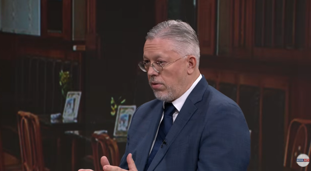 Nekdanji direktor URI Soča brutalno iskreno o politični korupciji v tej ustanovi