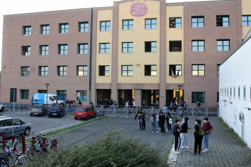 Spor zaradi domoljubnega transparenta razburil Italijo