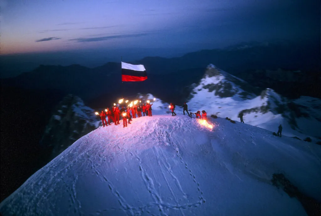 Pred natanko 35 leti na Triglavu zaplapolala slovenska trobojnica