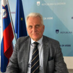 v__FitWzk4MCw5ODAsImRhZDZmYmZjOTgiXQ.d.-direktorja-DRSV-Roman-Kramer
