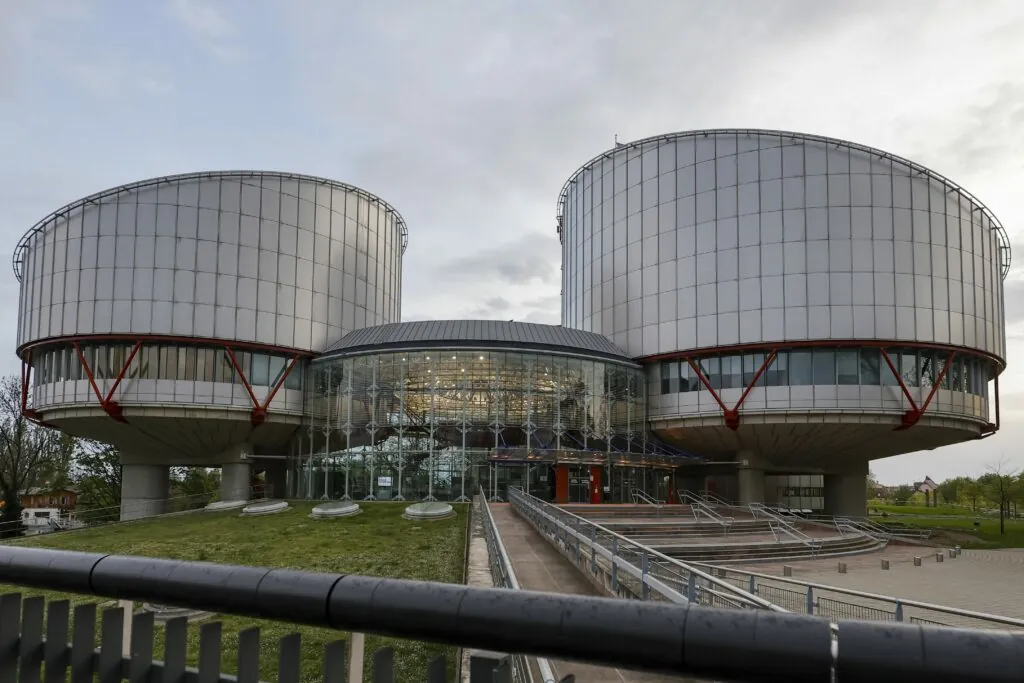 ESČP proti Švici zaradi veganske prehrane zapornikov
