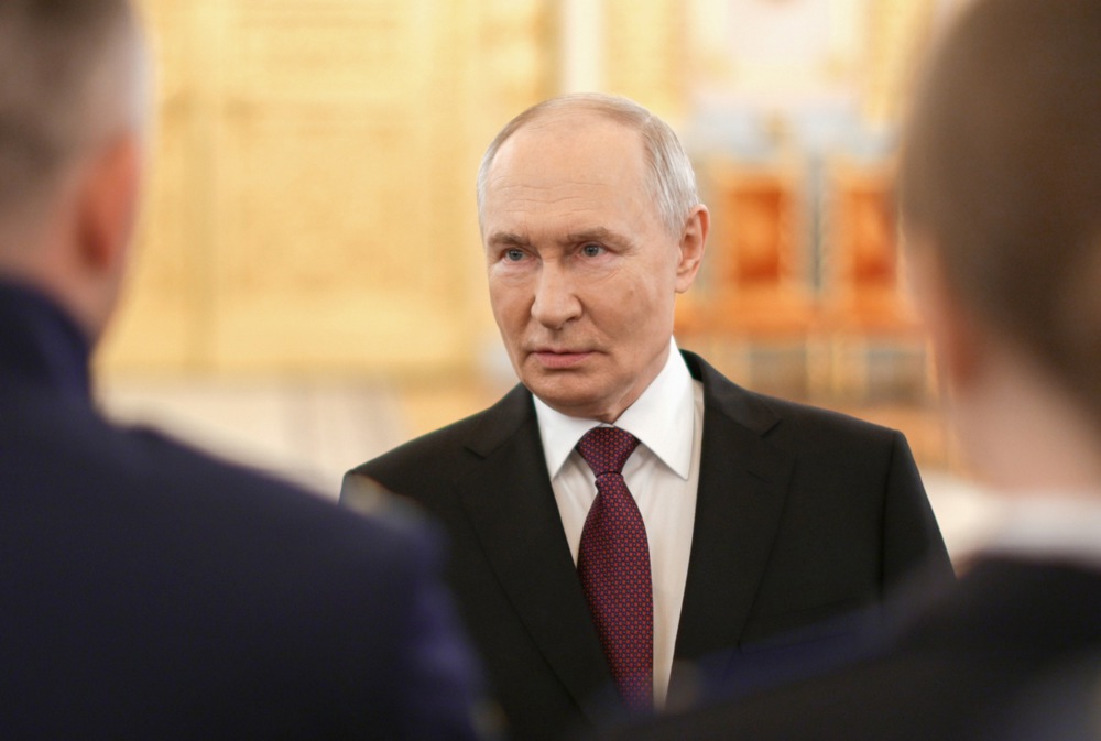 Napoved, ki odmeva: “Če se bo to nadaljevalo, bo Putin strmoglavljen”
