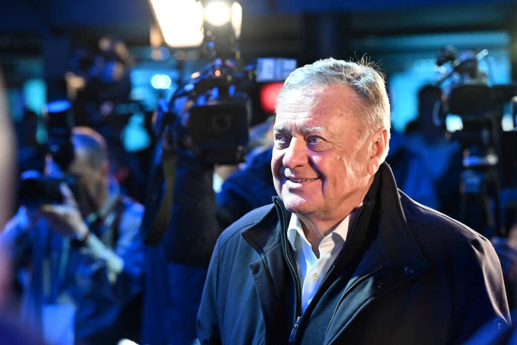 Kaj razkriva analiza medijskega poročanja o Mijiću in Jankoviću