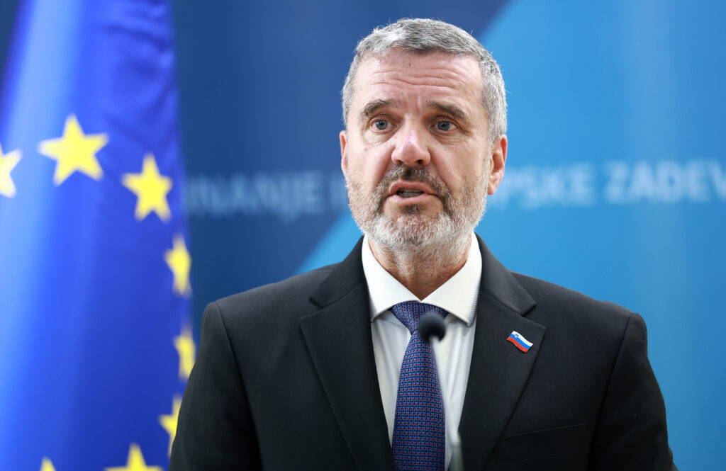 Kajzer pričakuje pojasnila o transparentnosti izbire Fajonove za posebno predstavnico EU