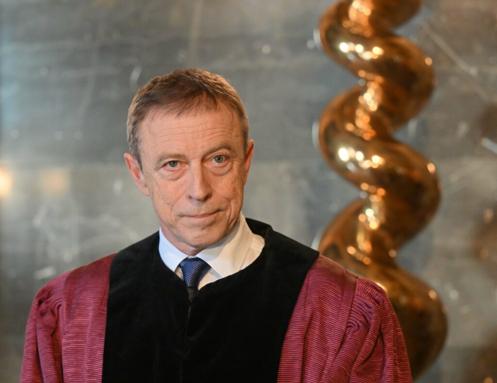 Dr. Žiga Turk: Ustavno sodišče z preobratom ruši temelje pravne države