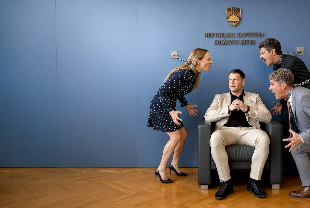 V znamenju vroče jeseni: referendumi in žaganje predsednika DZ